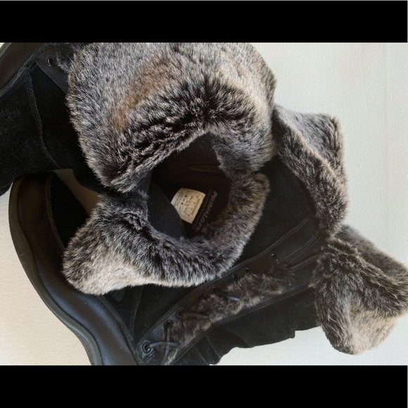 The North Face Black Suede Boot with Zip/Faux Fur - Picture 7 of 7